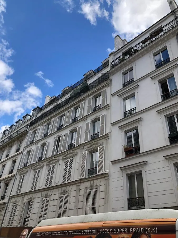 아파트 28 Rue Poulet 파리